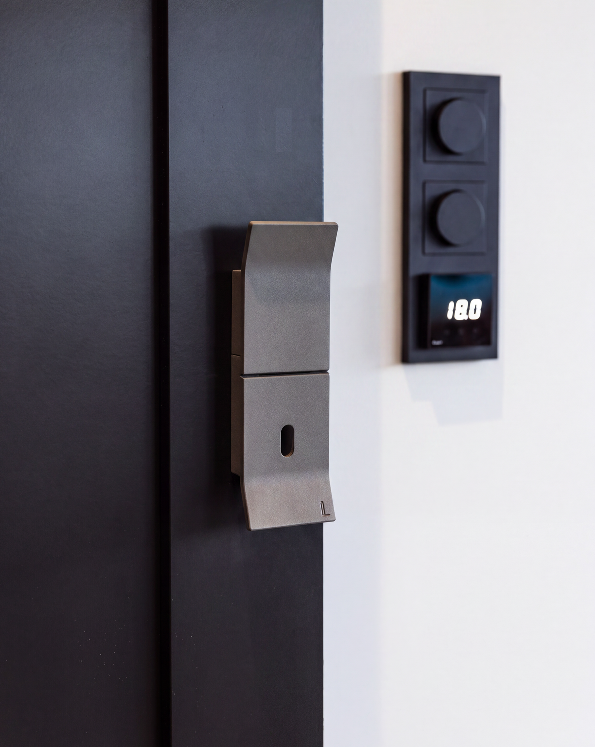 LEARO Home - Titanium Grey