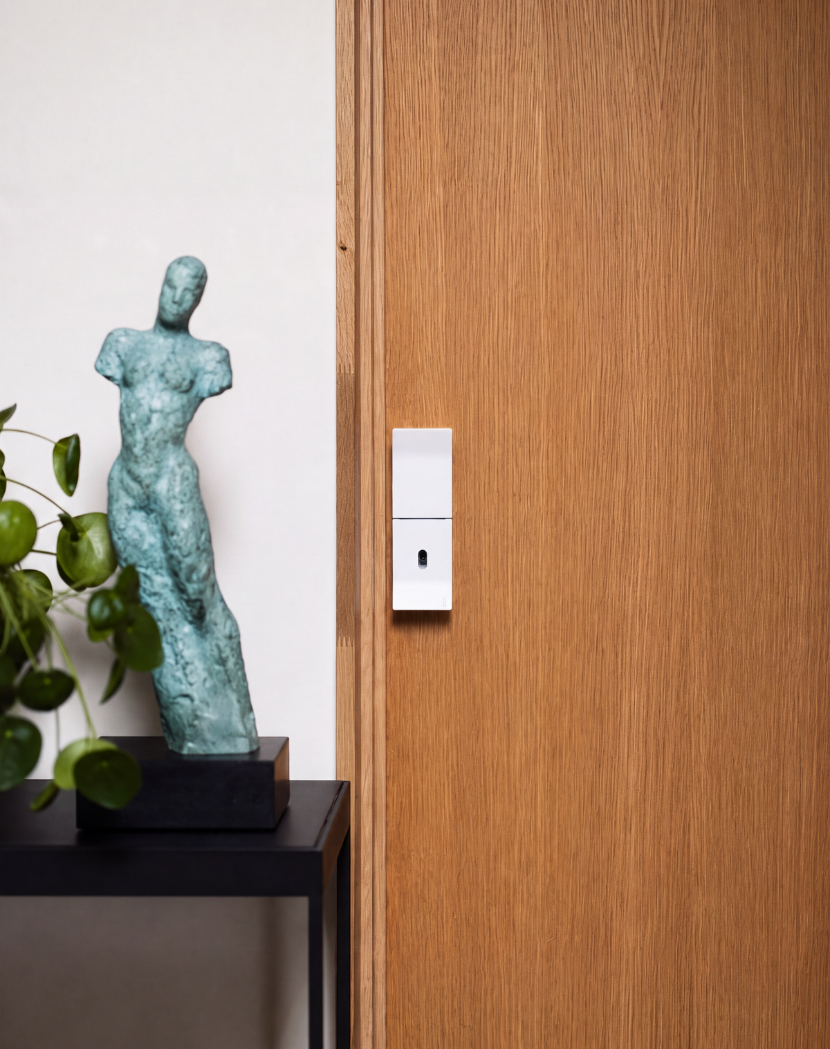 LEARO Home - White